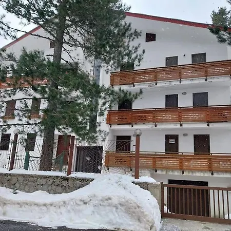 Comodo In Sila Moccone-camigliatello Appartement *